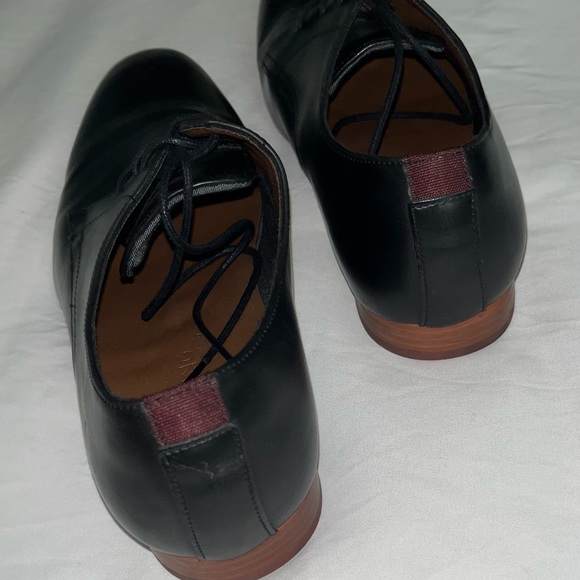 Men’s Dress Shoes - Picture 3 of 4